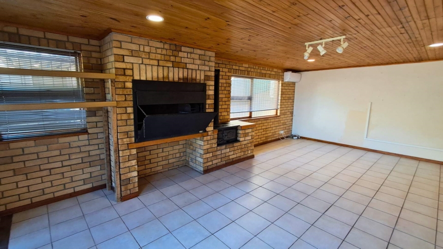 3 Bedroom Property for Sale in Morgenster Heights Western Cape